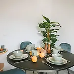 Sadebo Modern - Balkon Oder Terrasse Appartement *