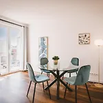 Sadebo Modern - Balkon Oder Terrasse Apartment Lubeck