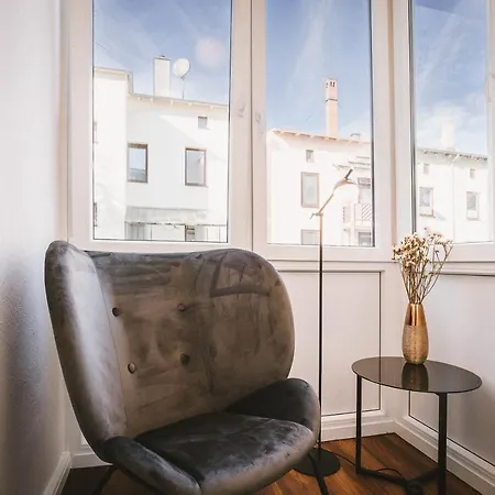Apartment Sadebo Modern - Balkon Oder Terrasse *