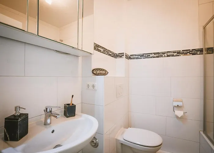 Διαμέρισμα Sadebo Modern - Balkon Oder Terrasse